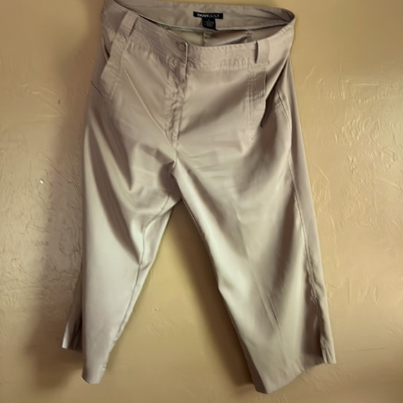 DKNY Golf - silk like golf capris. - Picture 1 of 3